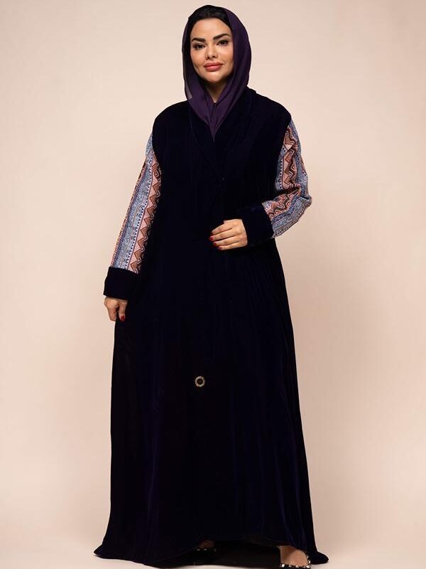 9-10087 عبايةشيهانه كلوش مخمل بنفسجي