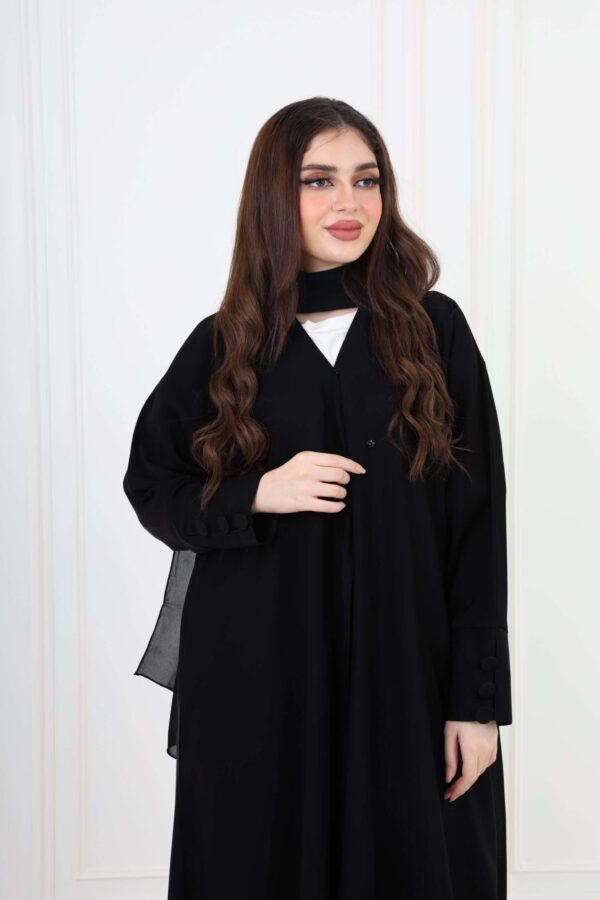 1-10045 عباية شيهانه باكمام مزينة بازرار