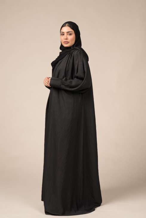 1-10042 عباية شيهانه كسرات على الكم و الاكمام