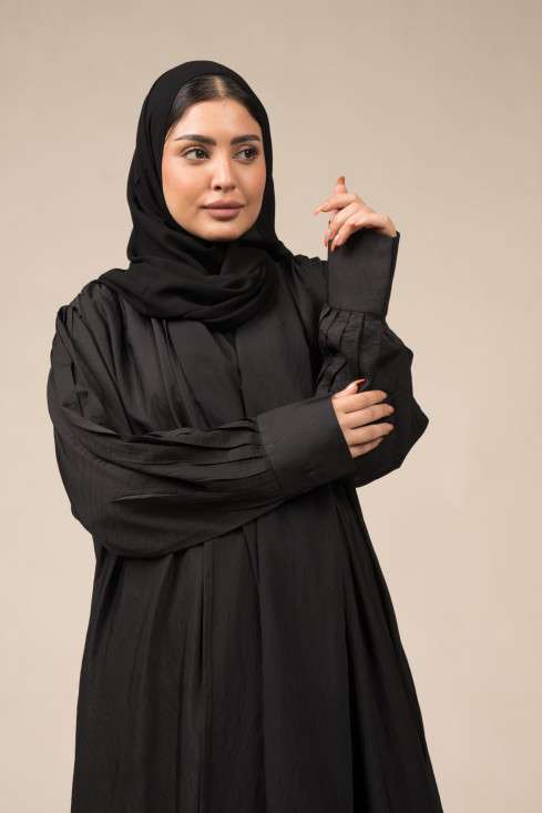1-10042 عباية شيهانه كسرات على الكم و الاكمام