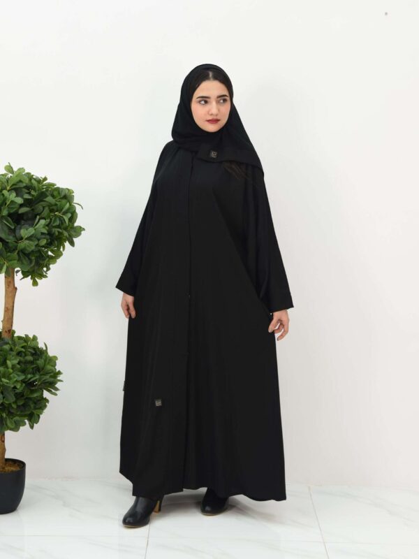 1-10095 عباية شيهانه سادة كم مربع