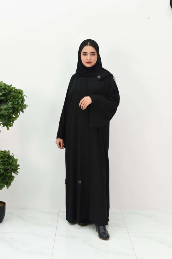 1-10095 عباية شيهانه سادة كم مربع