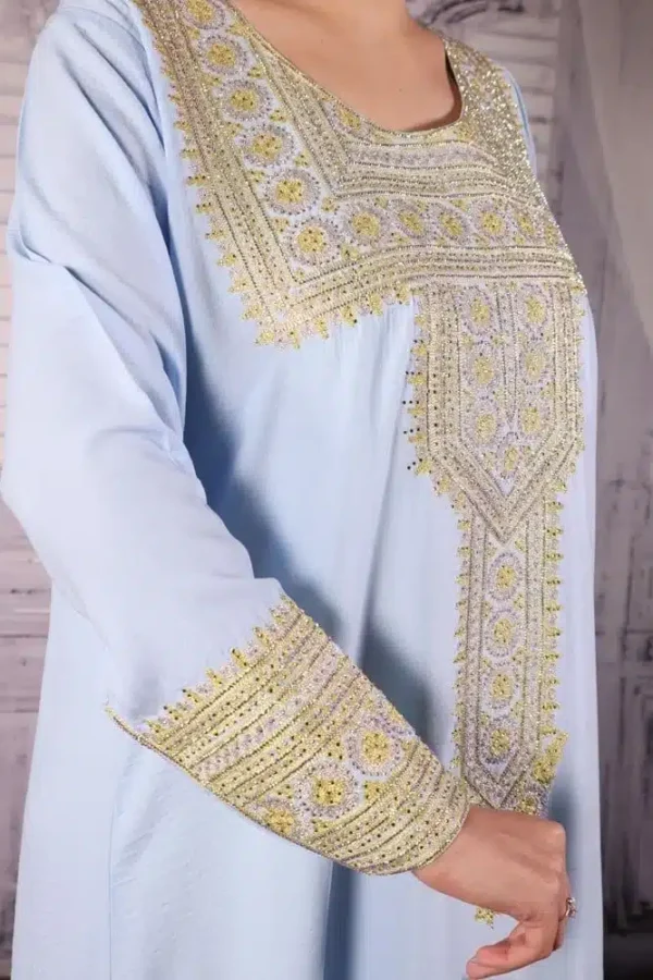 9-10165مخاويرتطريز فاخر