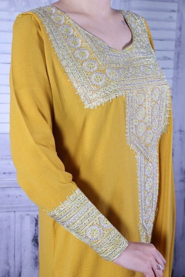 9-10165مخاويرتطريز فاخر