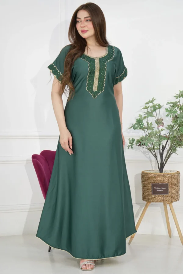 9-10191 جلابيه زيتي مطرزه تطريز كبيوتر من الامام