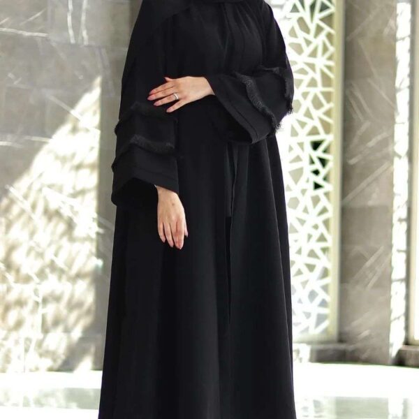4-10261 عباية شيهانةعملية سادة بتصميم انيق