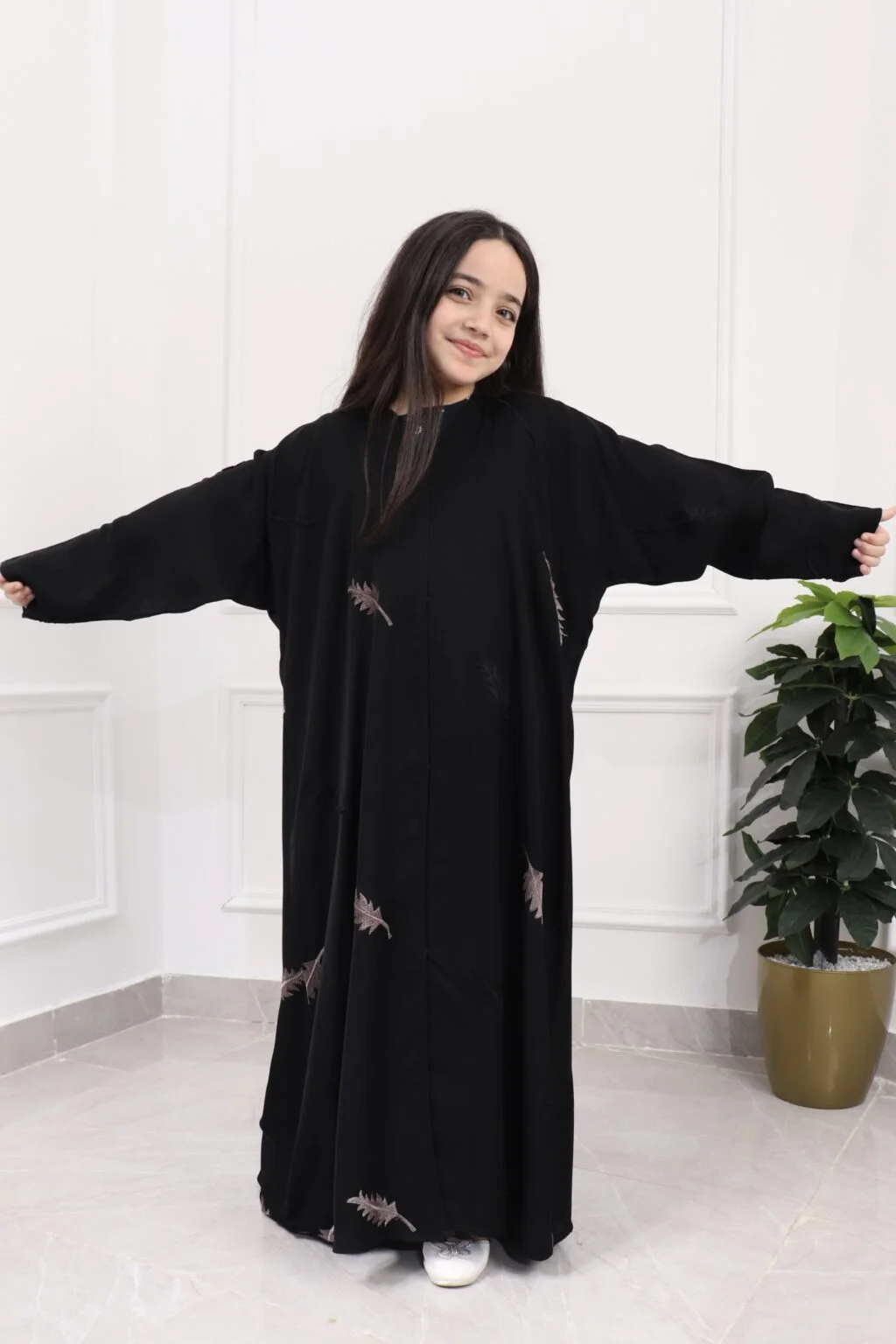 5-10269 عبايه بناتي بتطريز كامل بلون نحاسي