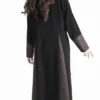 5-10387 عبايه كلــوش بتدخيل نقـــش على جوانب العبايه